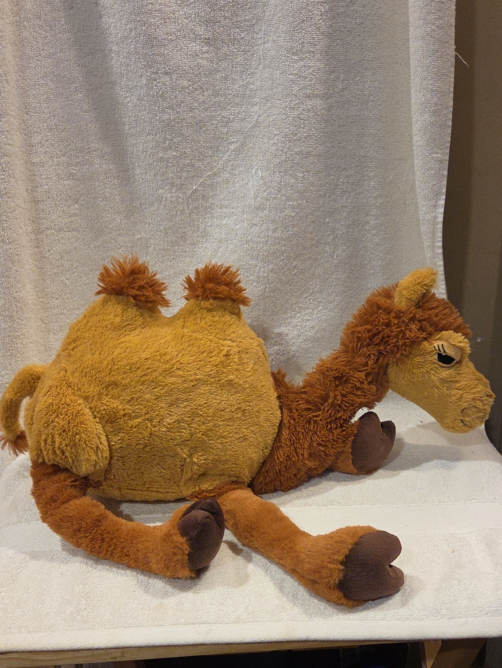 IKEA ONSKED 2 HUMP CAMEL